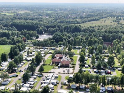 Luftaufnahme Camping.JPG