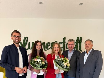 Denise und Christin Verbeamtung